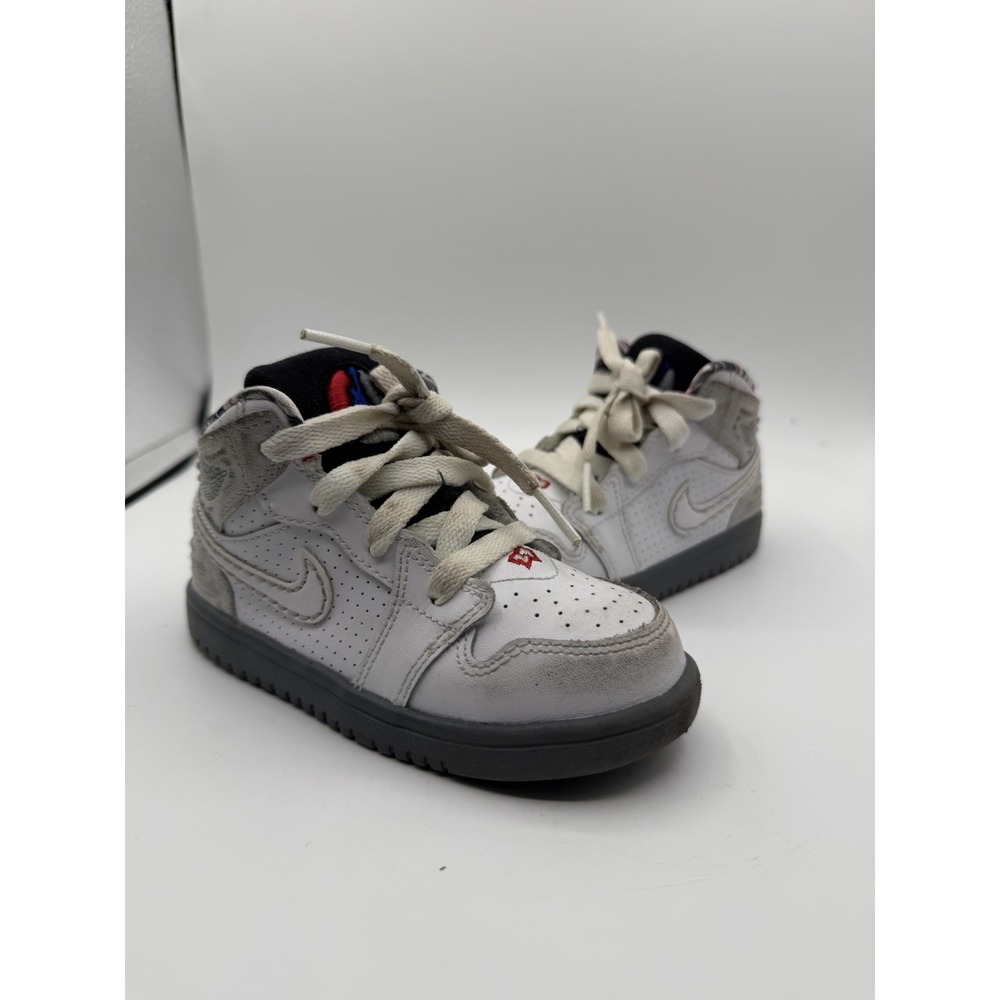 Jordan 1 Retro 93 Bugs Bunny 580517-107 Toddler Size 8C- No Box